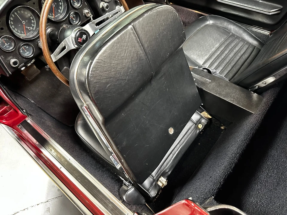 1967 Chevrolet Corvette C2 - Image 30 of 31