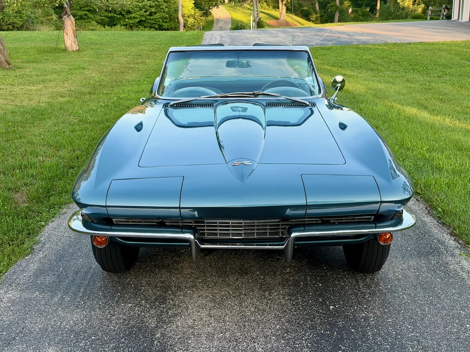 1967 Chevrolet Corvette C2 - Image 19 of 31