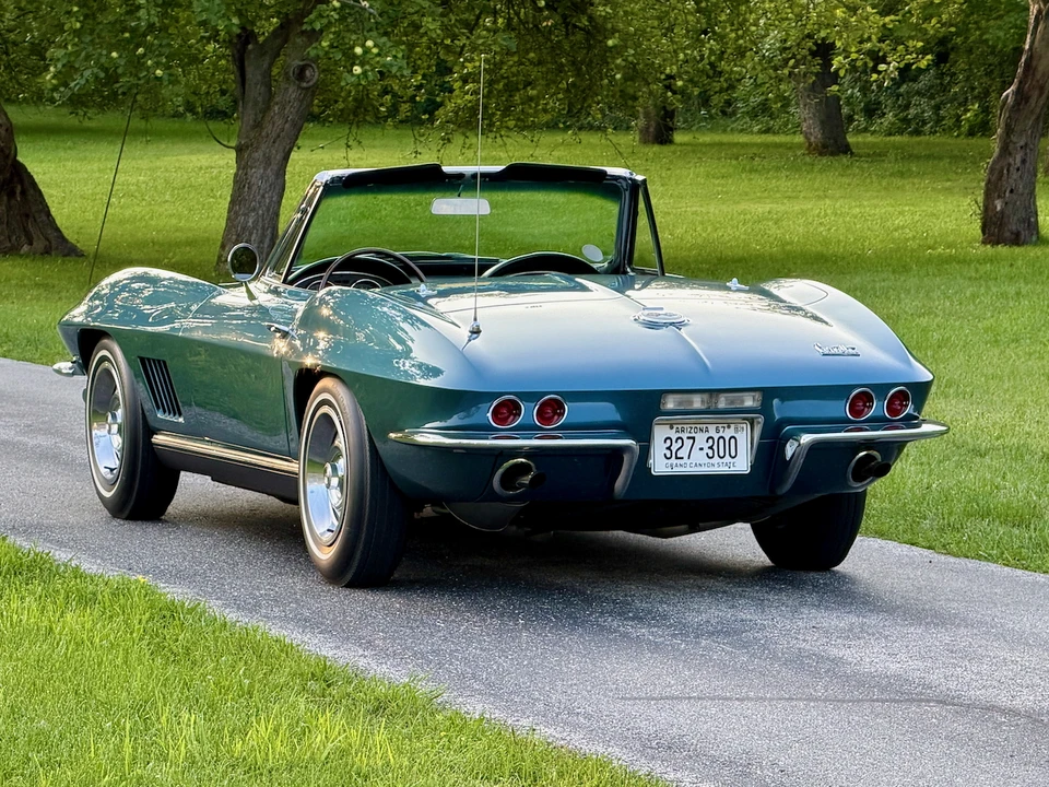 1967 Chevrolet Corvette C2 - Image 28 of 31