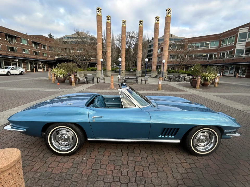 1967 Chevrolet Corvette C2 - Image 6 of 31