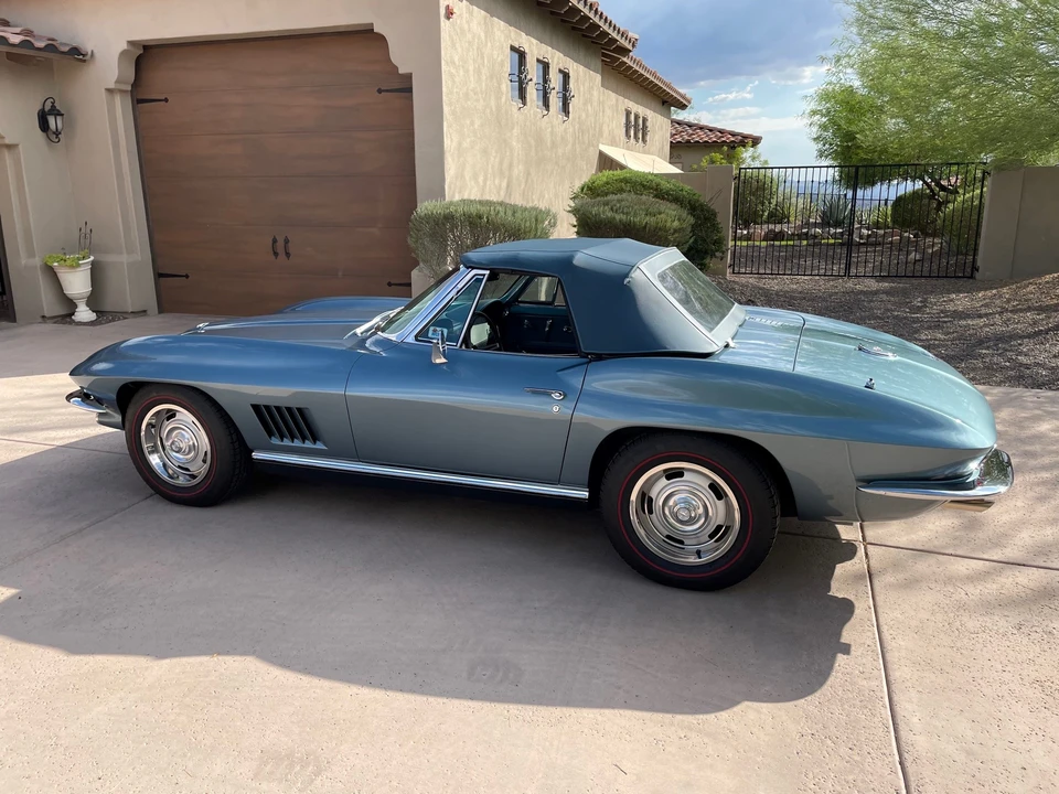 1967 Chevrolet Corvette C2 - Image 16 of 31