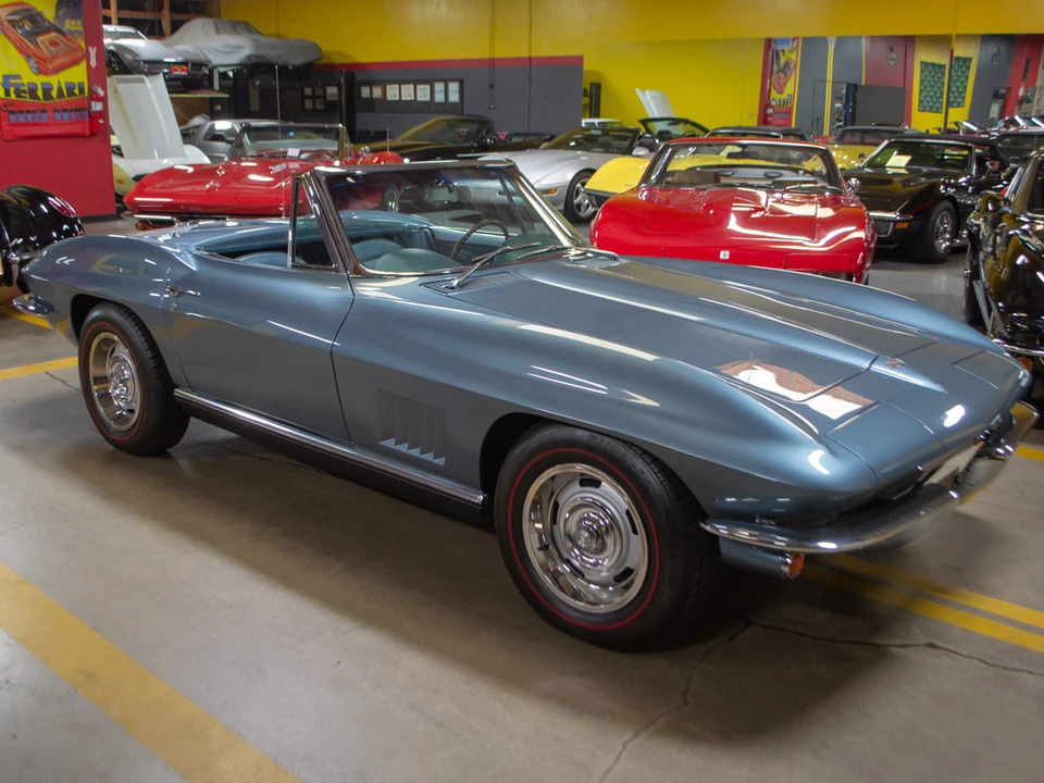 1967 Chevrolet Corvette C2 - Image 20 of 31