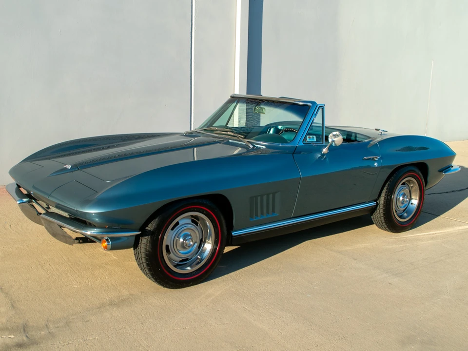 1967 Chevrolet Corvette C2 - Image 11 of 31