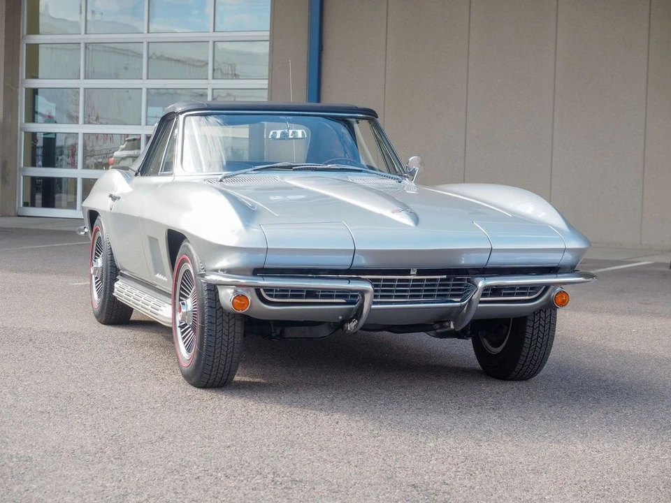 1967 Chevrolet Corvette C2 - Image 10 of 31