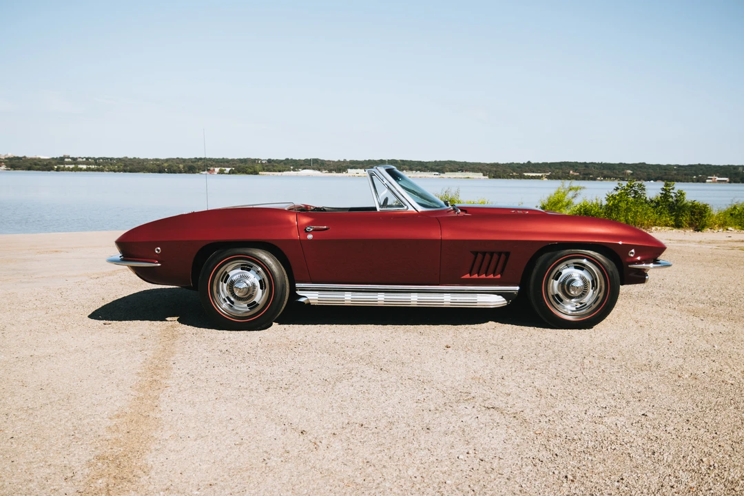 1967 Chevrolet Corvette C2 - Image 2 of 31