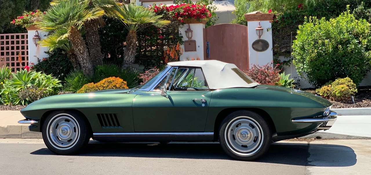 1967 Chevrolet Corvette C2 - Image 2 of 31