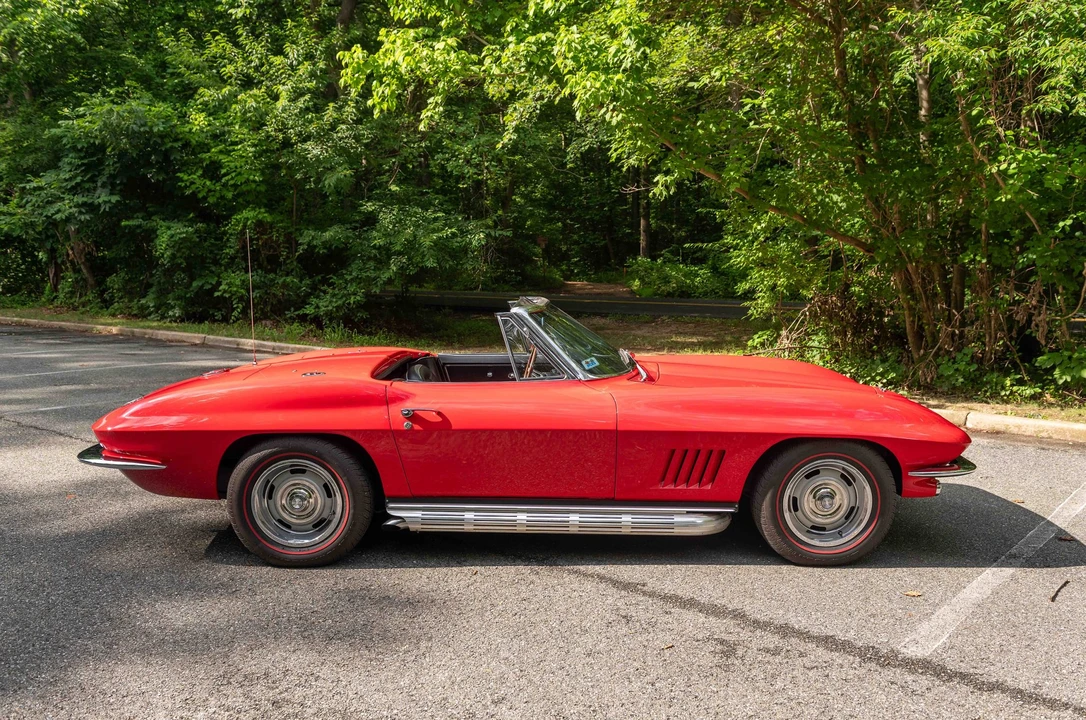 1967 Chevrolet Corvette C2 - Image 10 of 31