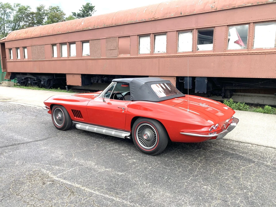 1967 Chevrolet Corvette C2 - Image 28 of 31