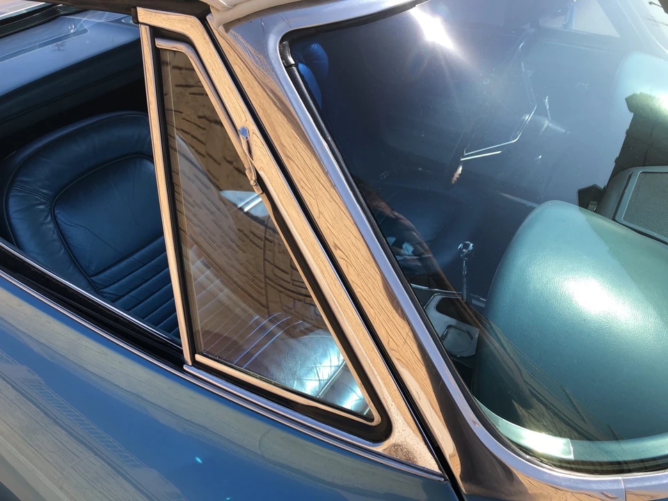 1967 Chevrolet Corvette C2 - Image 24 of 31