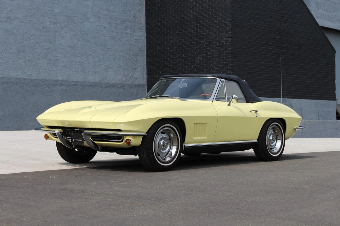 1967 Chevrolet Corvette C2 - Image 16 of 31