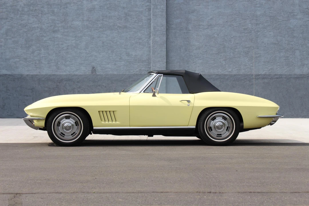 1967 Chevrolet Corvette C2 - Image 17 of 31