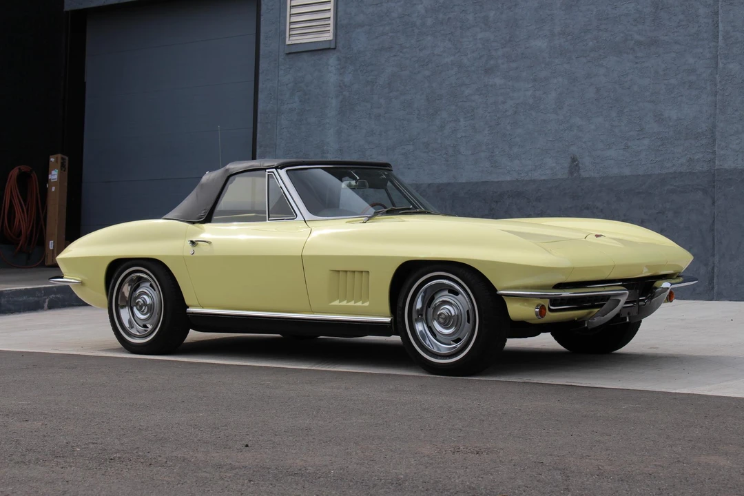1967 Chevrolet Corvette C2 - Image 12 of 31