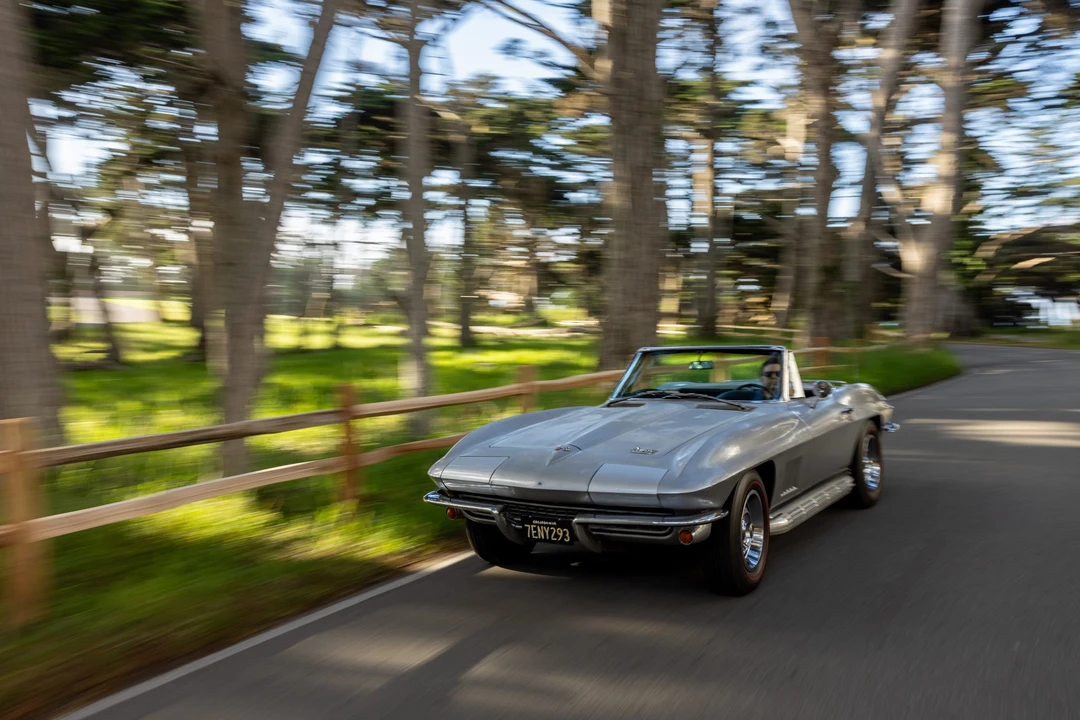 1967 Chevrolet Corvette C2 - Image 2 of 31