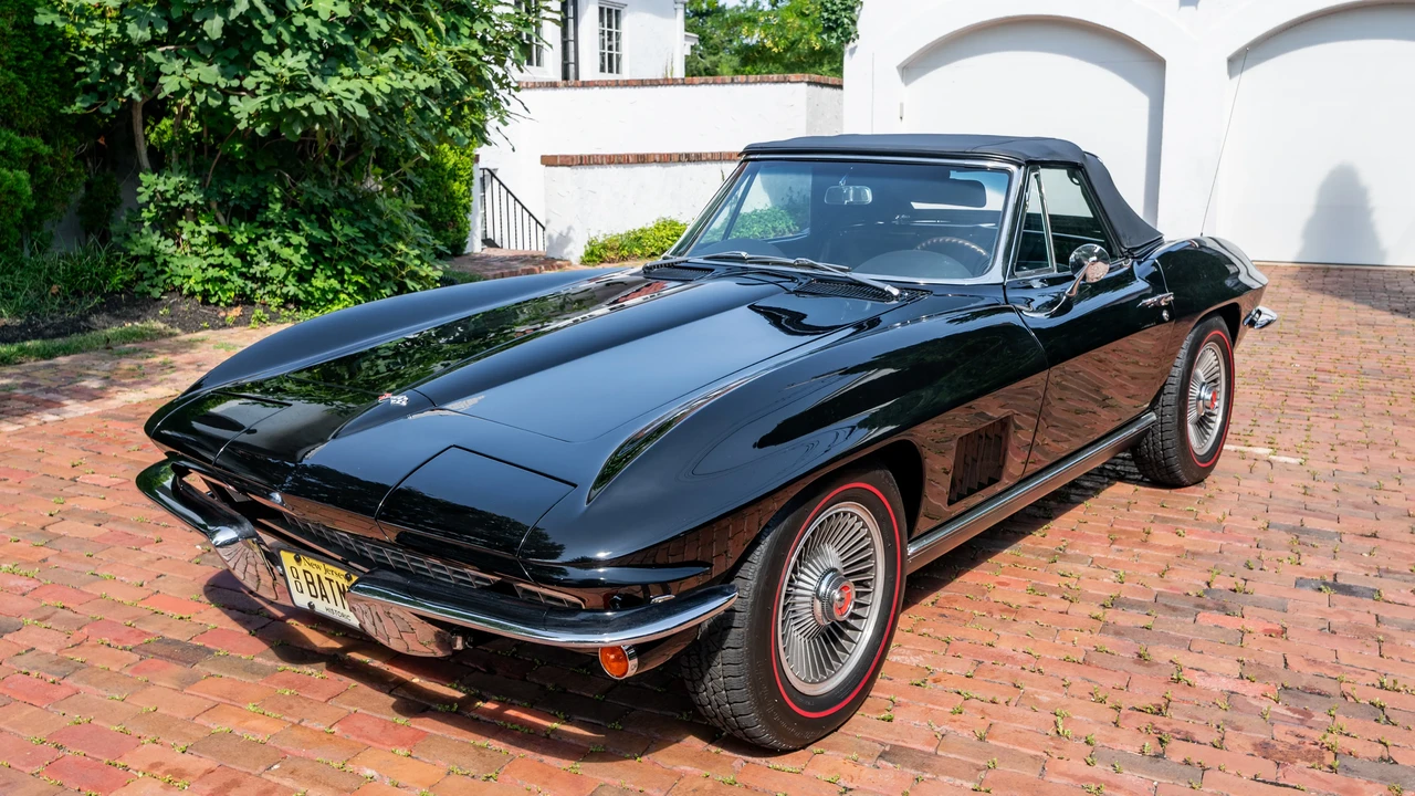 1967 Chevrolet Corvette C2 - Image 19 of 31
