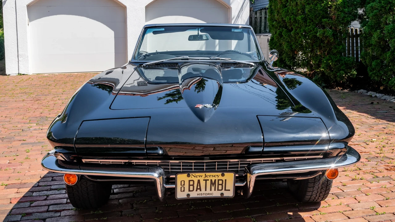 1967 Chevrolet Corvette C2 - Image 11 of 31