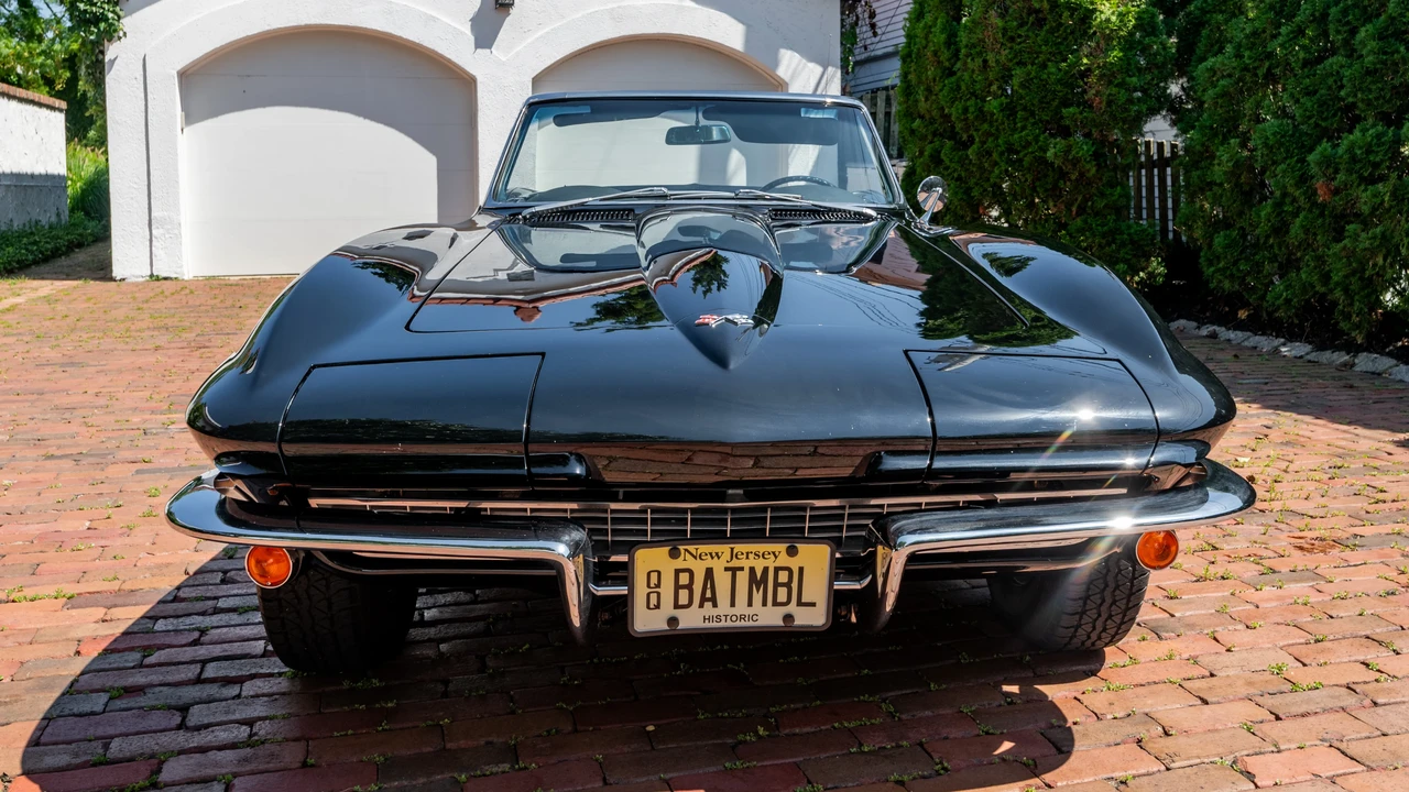 1967 Chevrolet Corvette C2 - Image 2 of 31