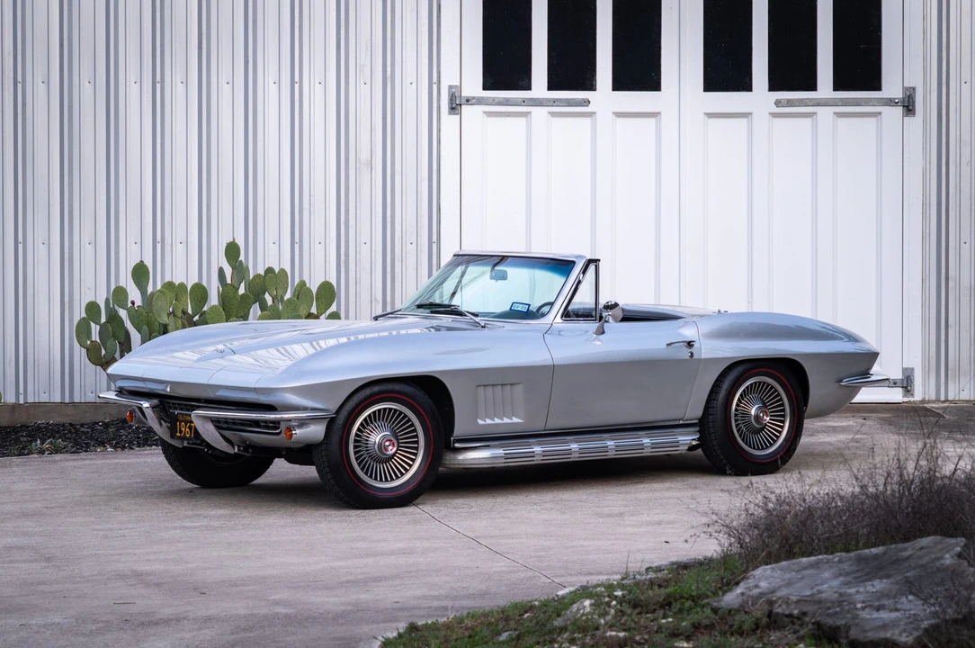 1967 Chevrolet Corvette C2 - Image 2 of 31