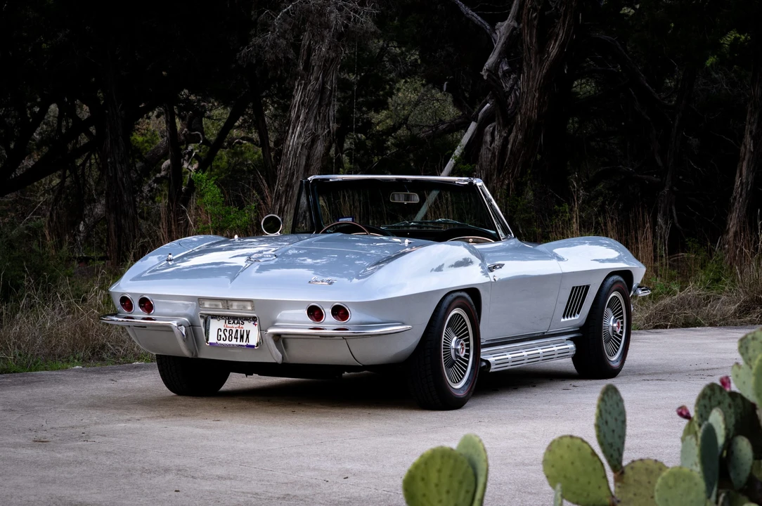 1967 Chevrolet Corvette C2 - Image 10 of 31