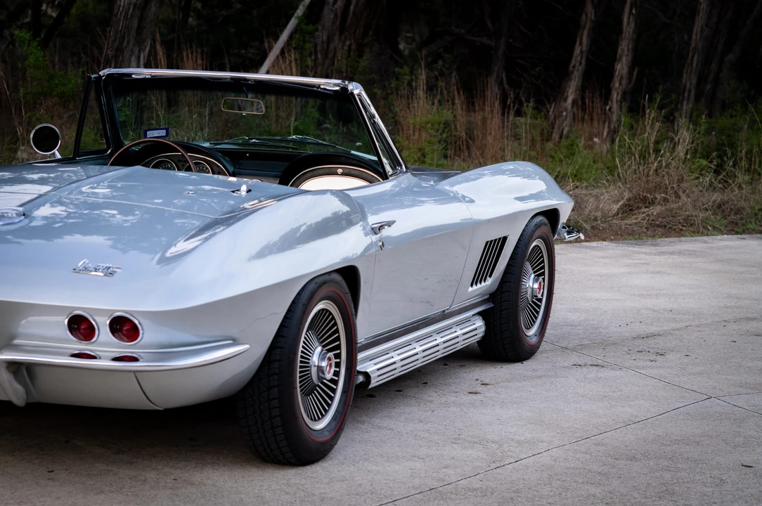1967 Chevrolet Corvette C2 - Image 25 of 31