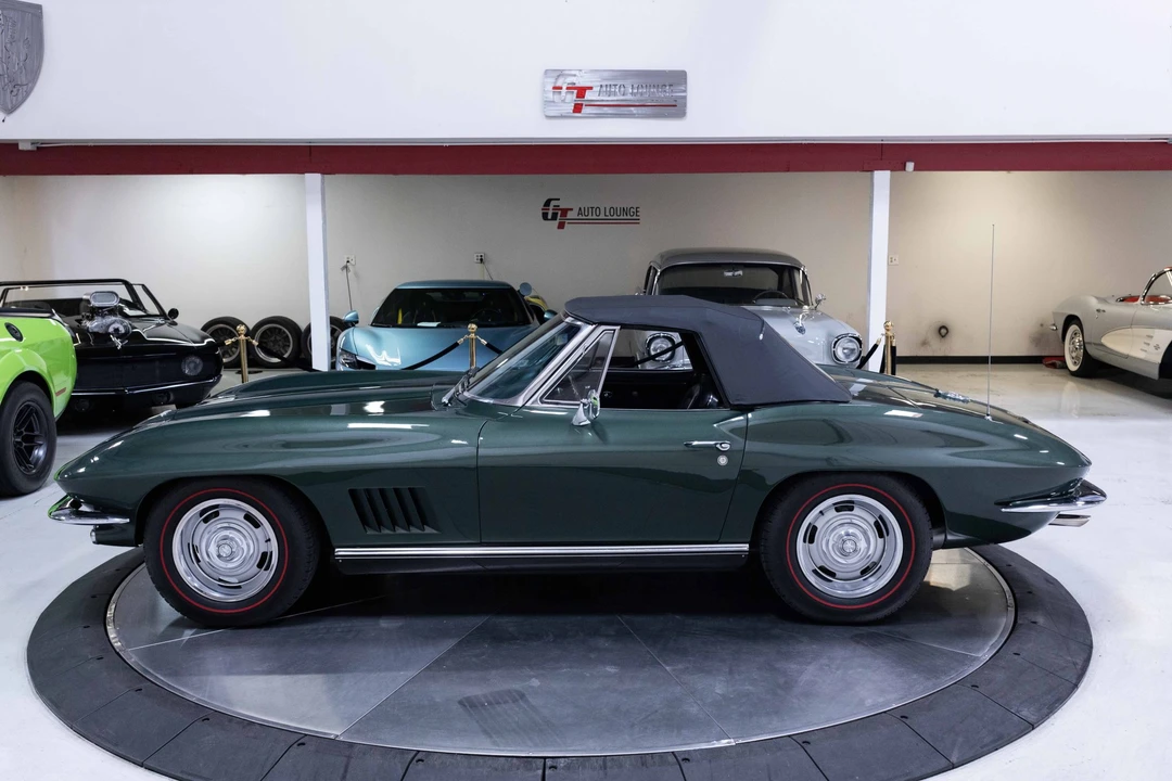 1967 Chevrolet Corvette C2 - Image 11 of 31