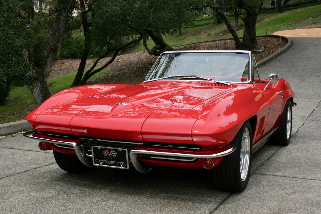 1967 Chevrolet Corvette C2 - Image 2 of 31