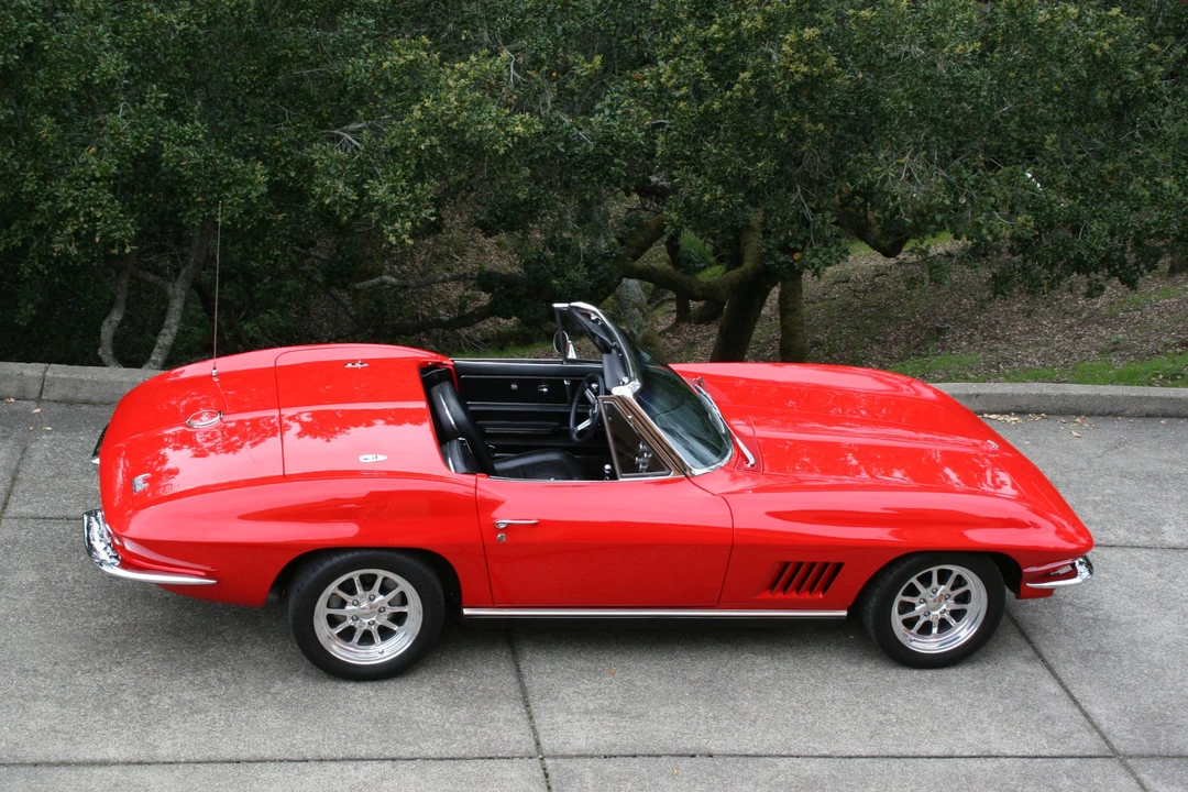 1967 Chevrolet Corvette C2 - Image 11 of 31