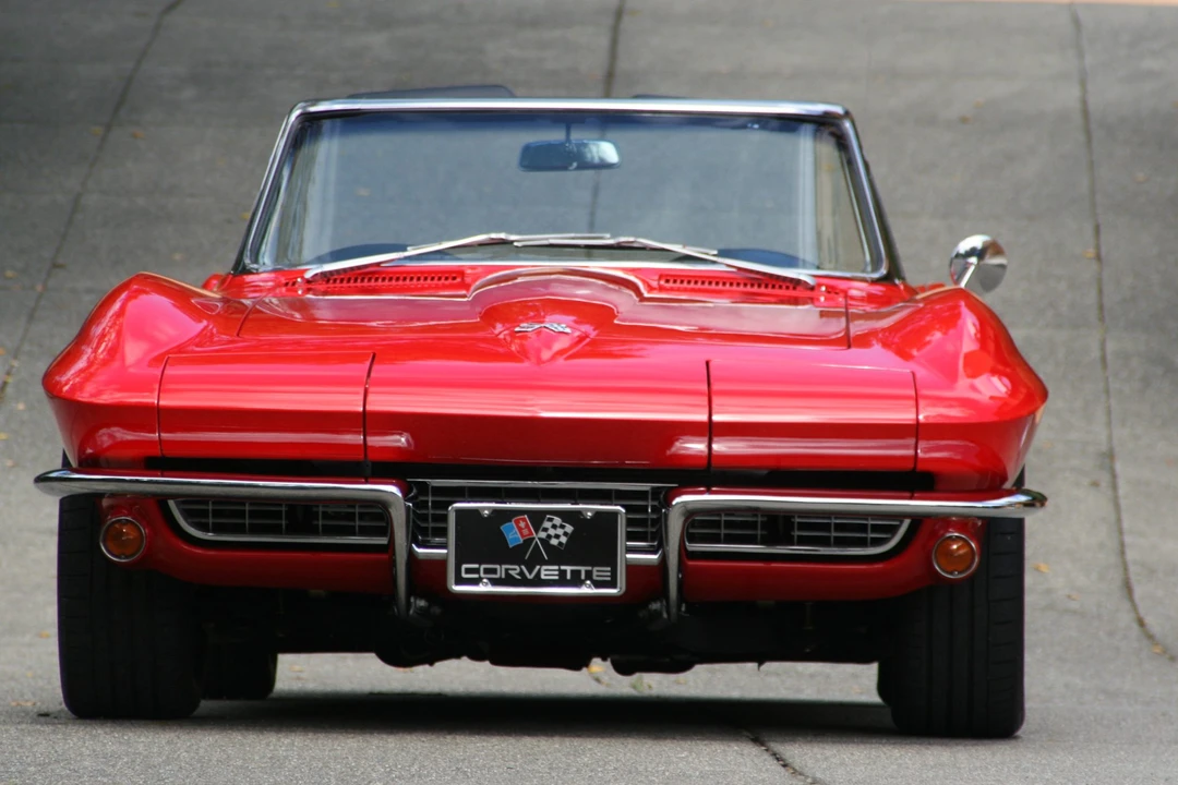 1967 Chevrolet Corvette C2 - Image 19 of 31