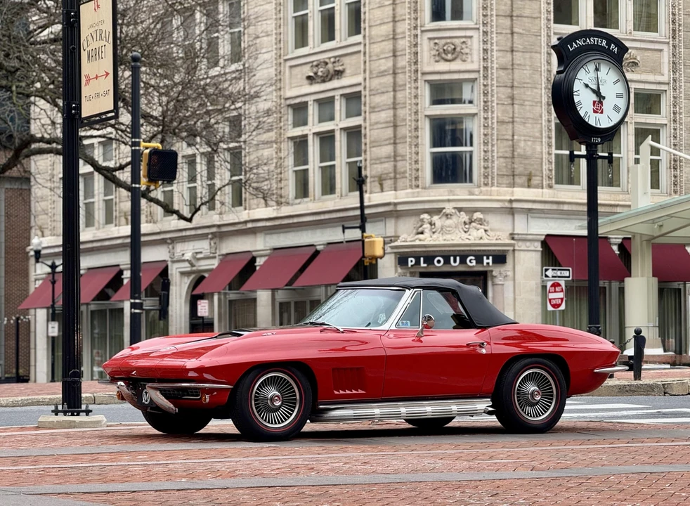 1967 Chevrolet Corvette C2 - Image 25 of 31
