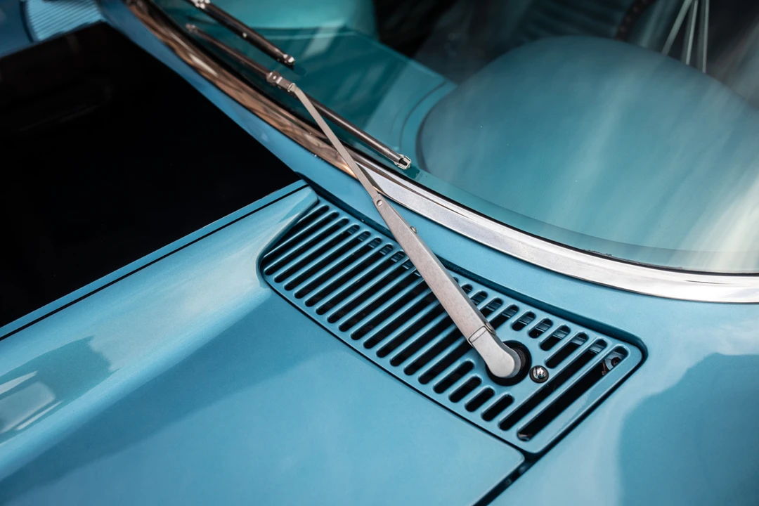 1967 Chevrolet Corvette C2 - Image 21 of 31