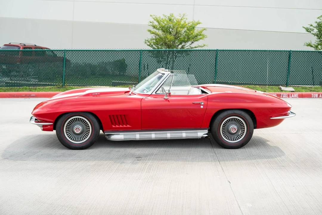 1967 Chevrolet Corvette C2 - Image 8 of 31