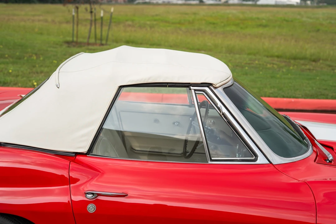 1967 Chevrolet Corvette C2 - Image 28 of 31
