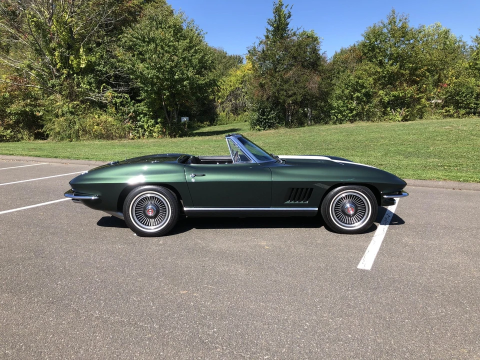 1967 Chevrolet Corvette C2 - Image 11 of 31