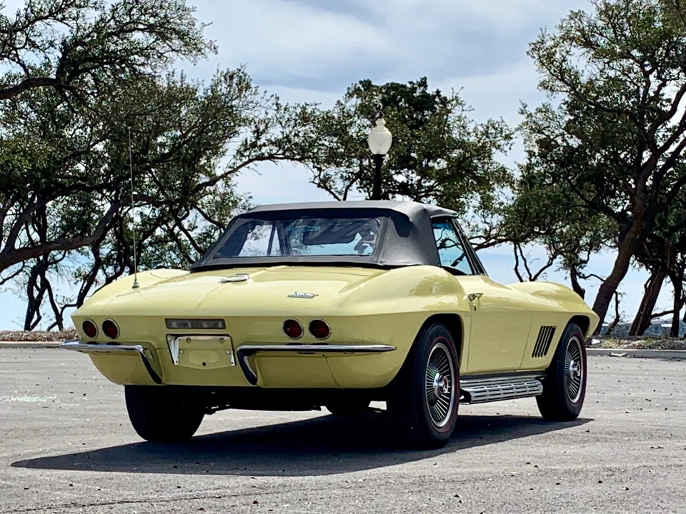 1967 Chevrolet Corvette C2 - Image 22 of 31