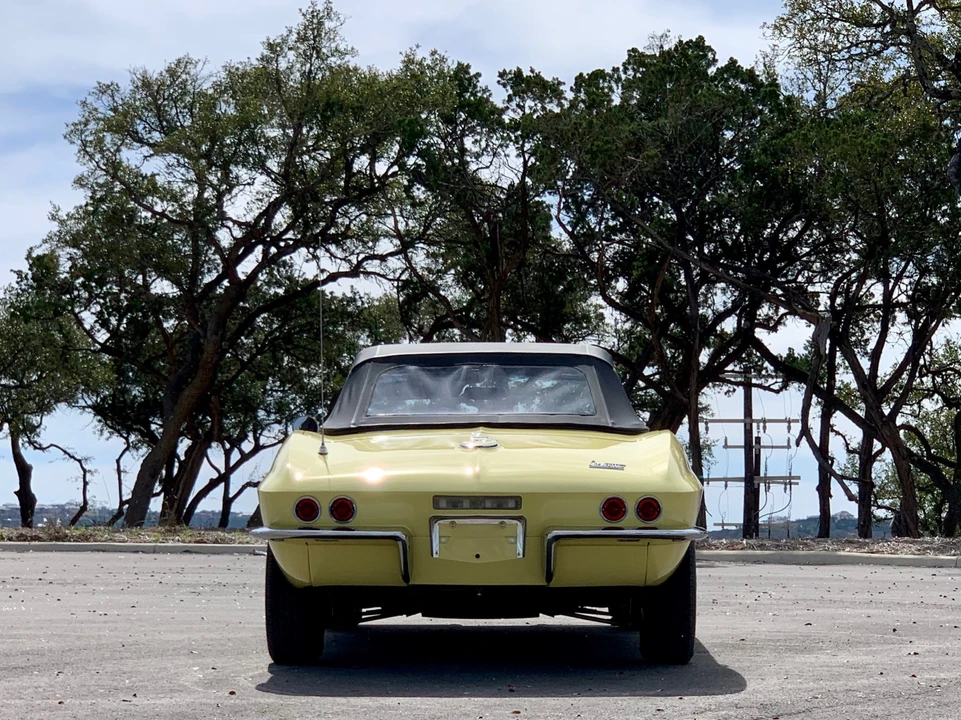 1967 Chevrolet Corvette C2 - Image 24 of 31