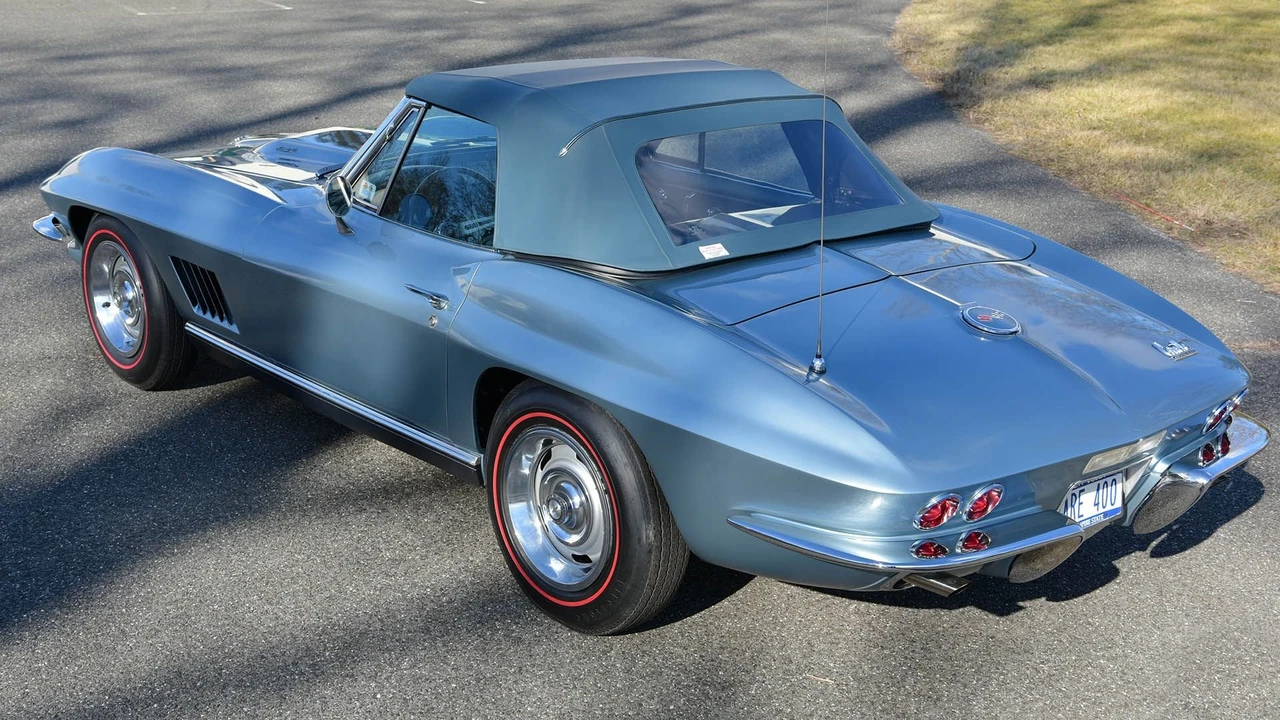 1967 Chevrolet Corvette C2 427 - Image 17 of 23