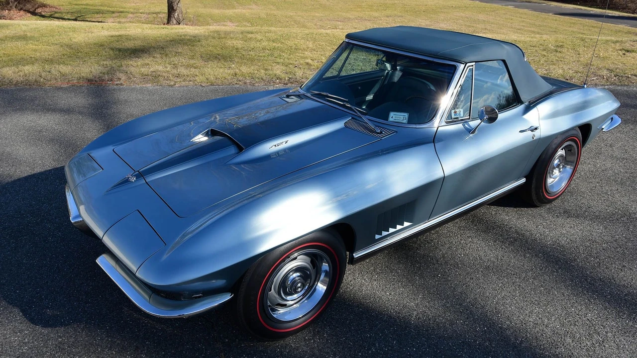 1967 Chevrolet Corvette C2 427 - Image 16 of 23