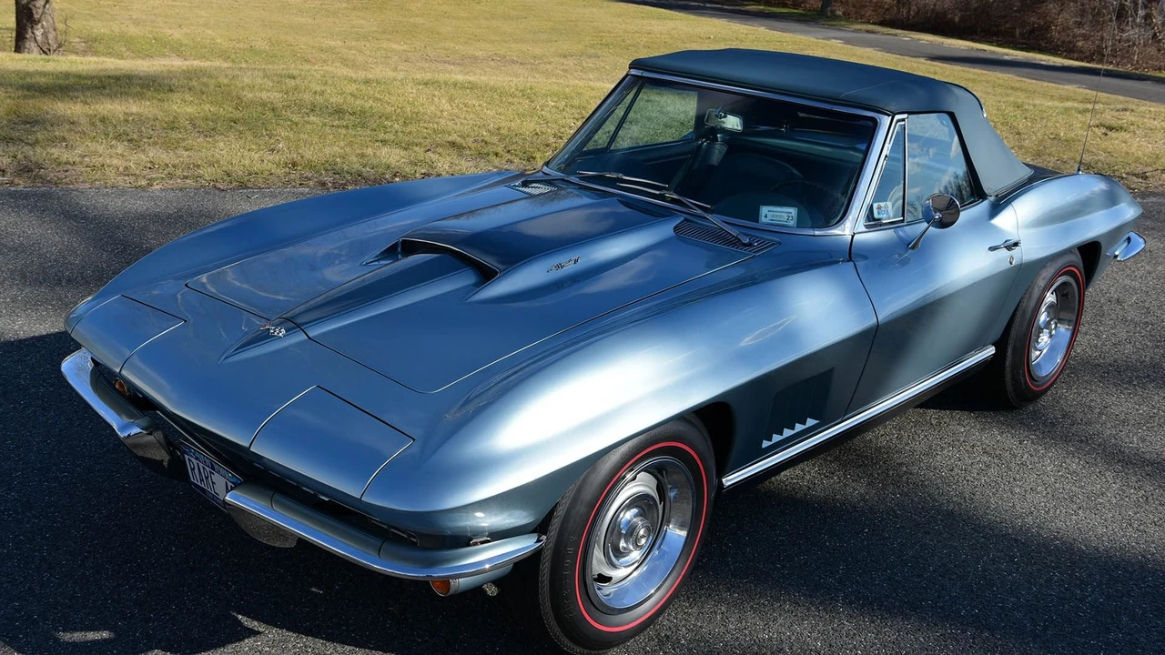 1967 Chevrolet Corvette C2 427 - Image 13 of 23