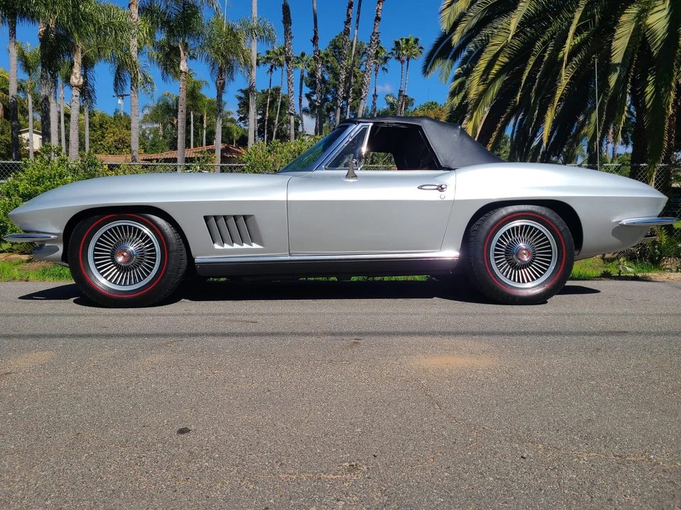 1967 Chevrolet Corvette C2 - Image 18 of 31