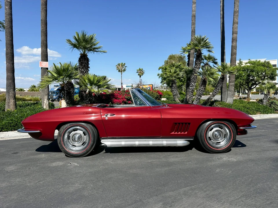 1967 Chevrolet Corvette C2 - Image 10 of 31