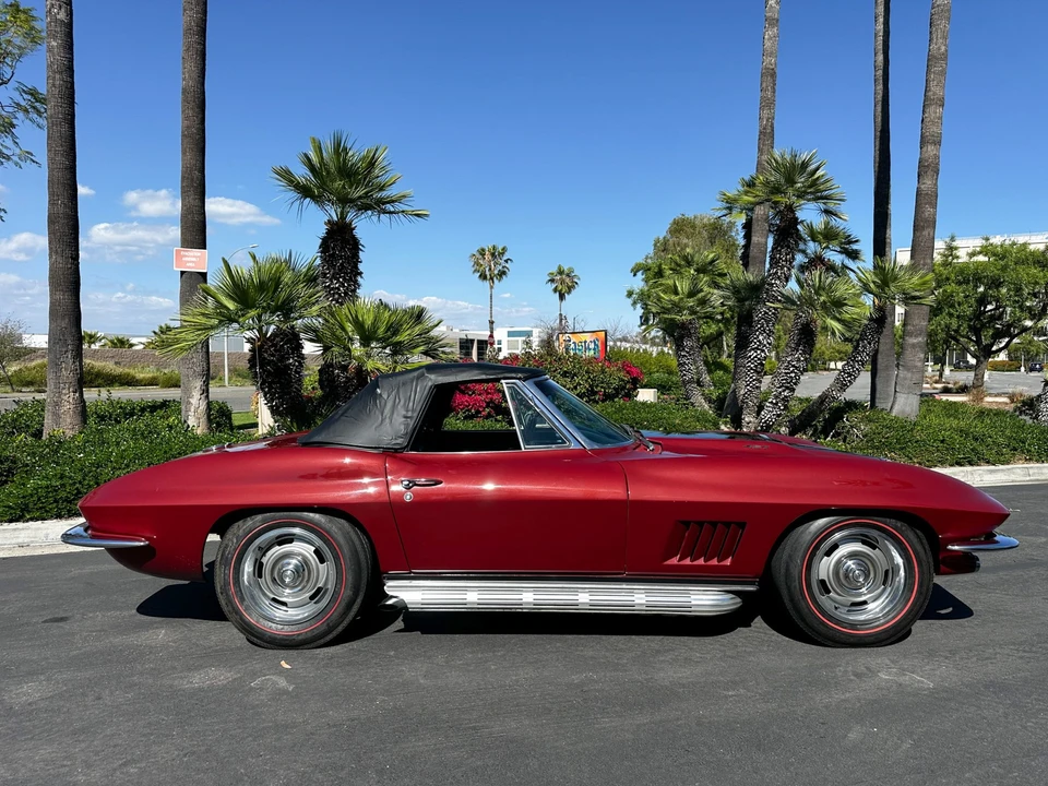 1967 Chevrolet Corvette C2 - Image 16 of 31