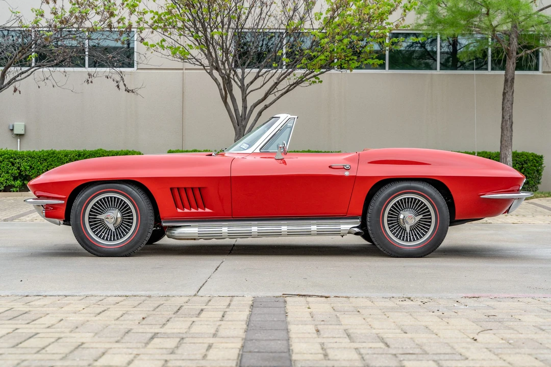 1967 Chevrolet Corvette C2 - Image 11 of 31