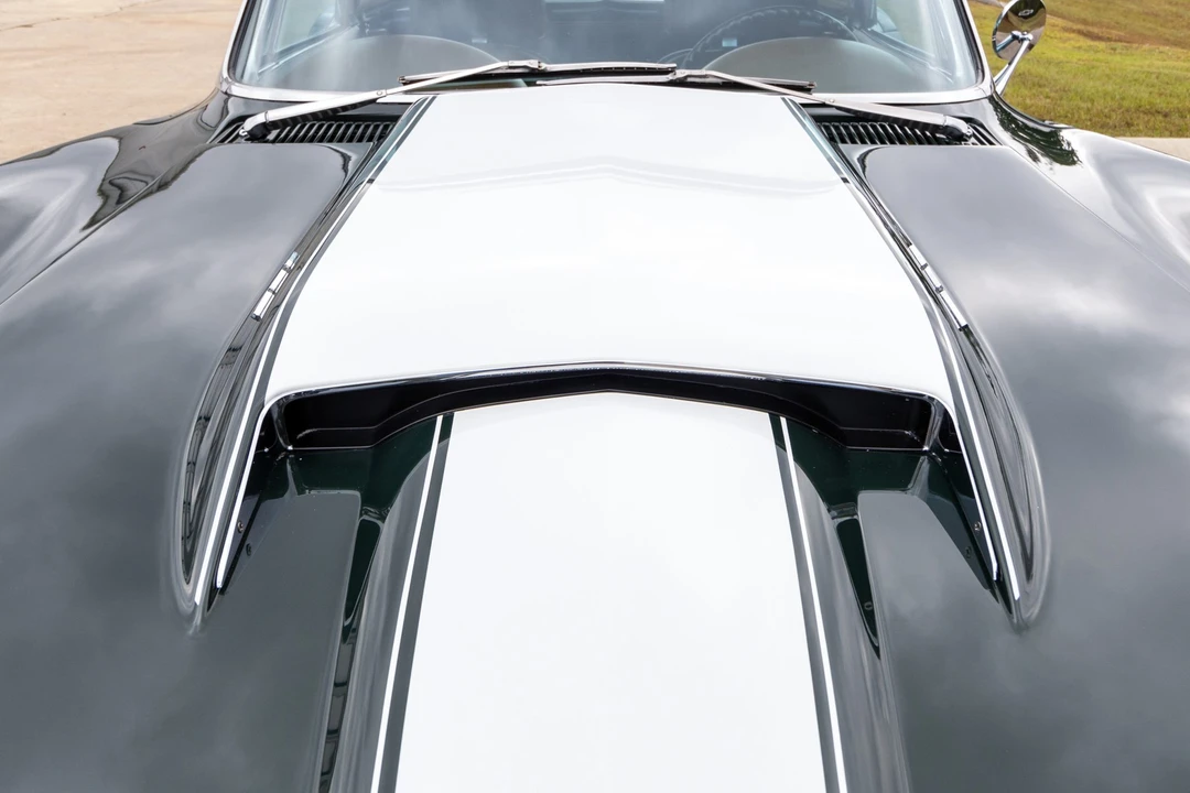 1967 Chevrolet Corvette C2 - Image 24 of 31