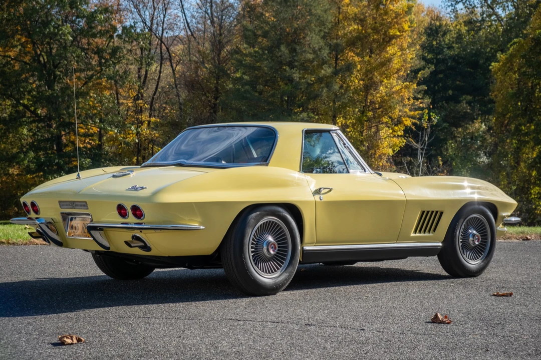 1967 Chevrolet Corvette C2 - Image 10 of 31