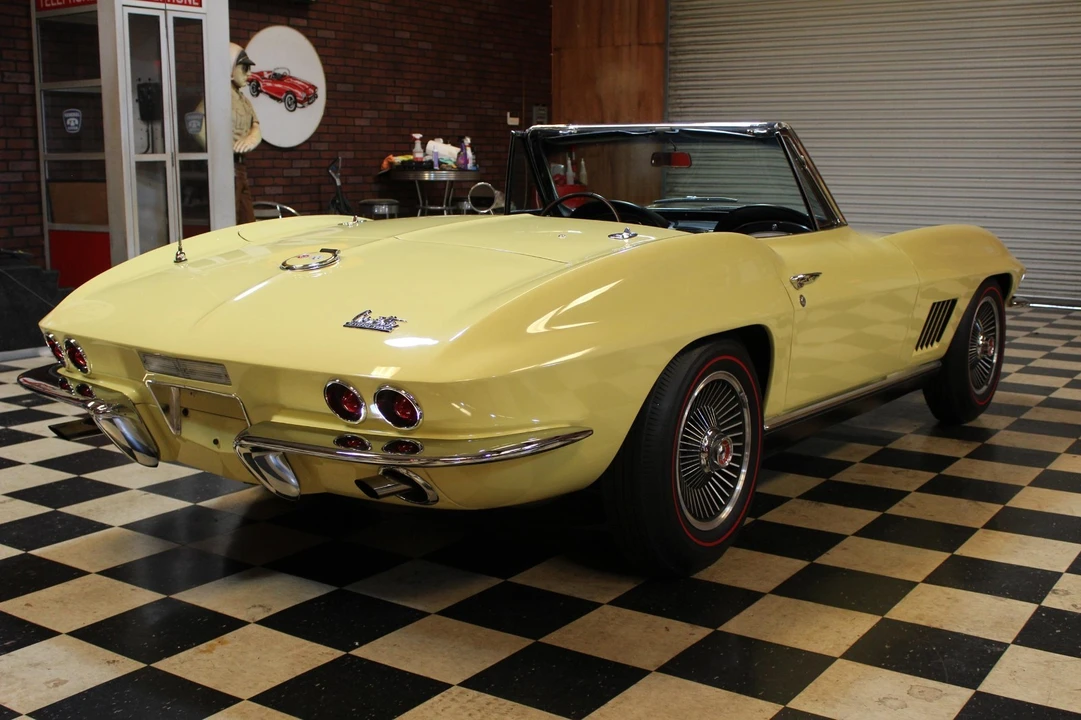 1967 Chevrolet Corvette C2 - Image 6 of 31