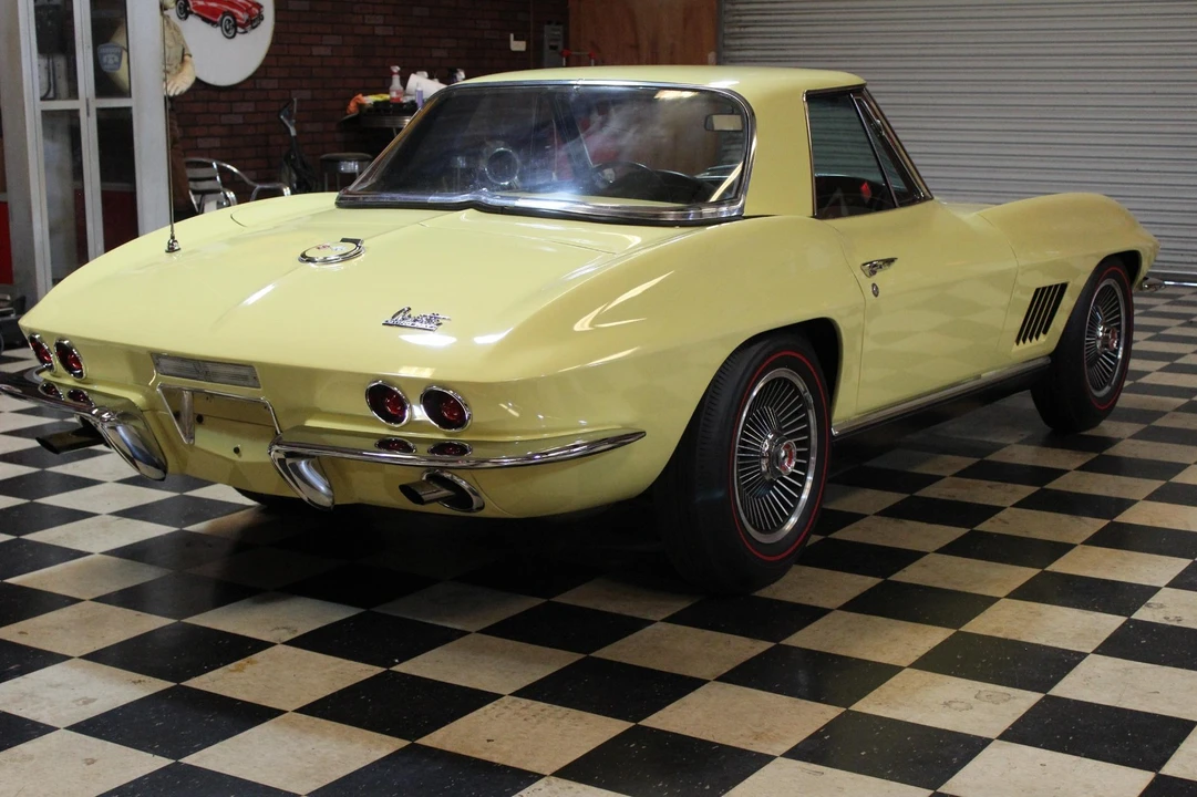 1967 Chevrolet Corvette C2 - Image 20 of 31