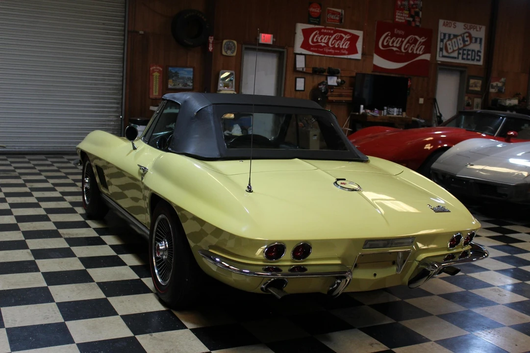 1967 Chevrolet Corvette C2 - Image 11 of 31