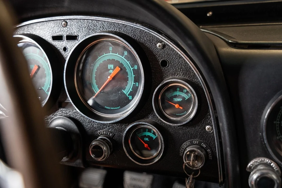 1967 Chevrolet Corvette C2 - Image 17 of 21