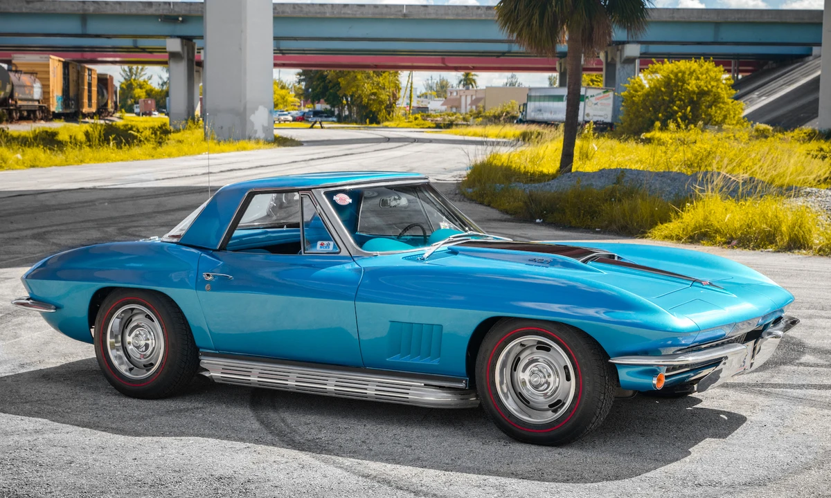 1967 Chevrolet Corvette C2 - Image 15 of 31
