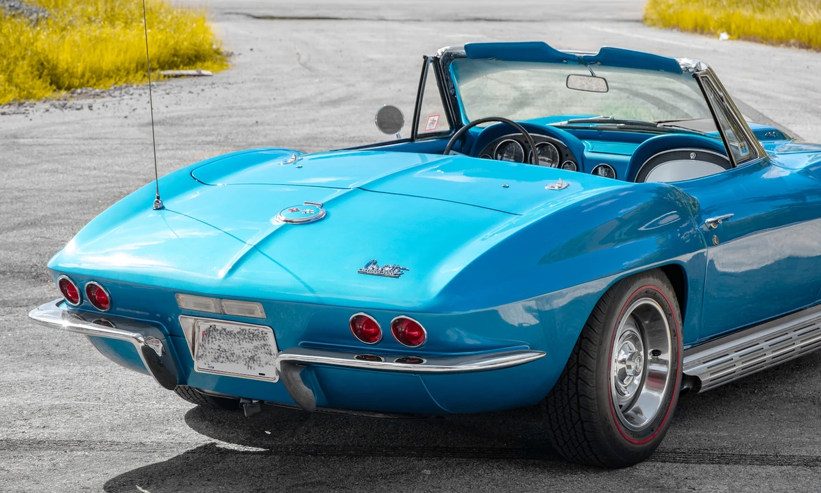 1967 Chevrolet Corvette C2 - Image 19 of 31