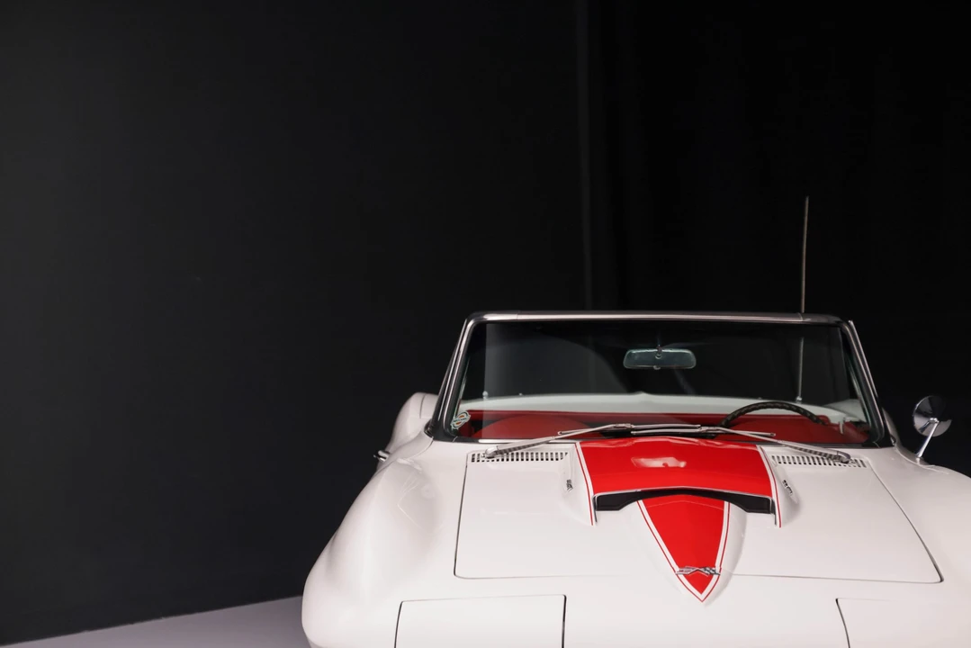 1967 Chevrolet Corvette C2 - Image 19 of 31